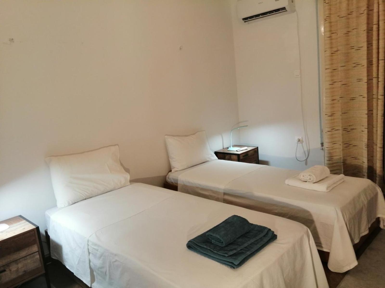 Ανακαινισμένο 8 Λεπτά Από Το Μετρό. Apartman Athén Kültér fotó