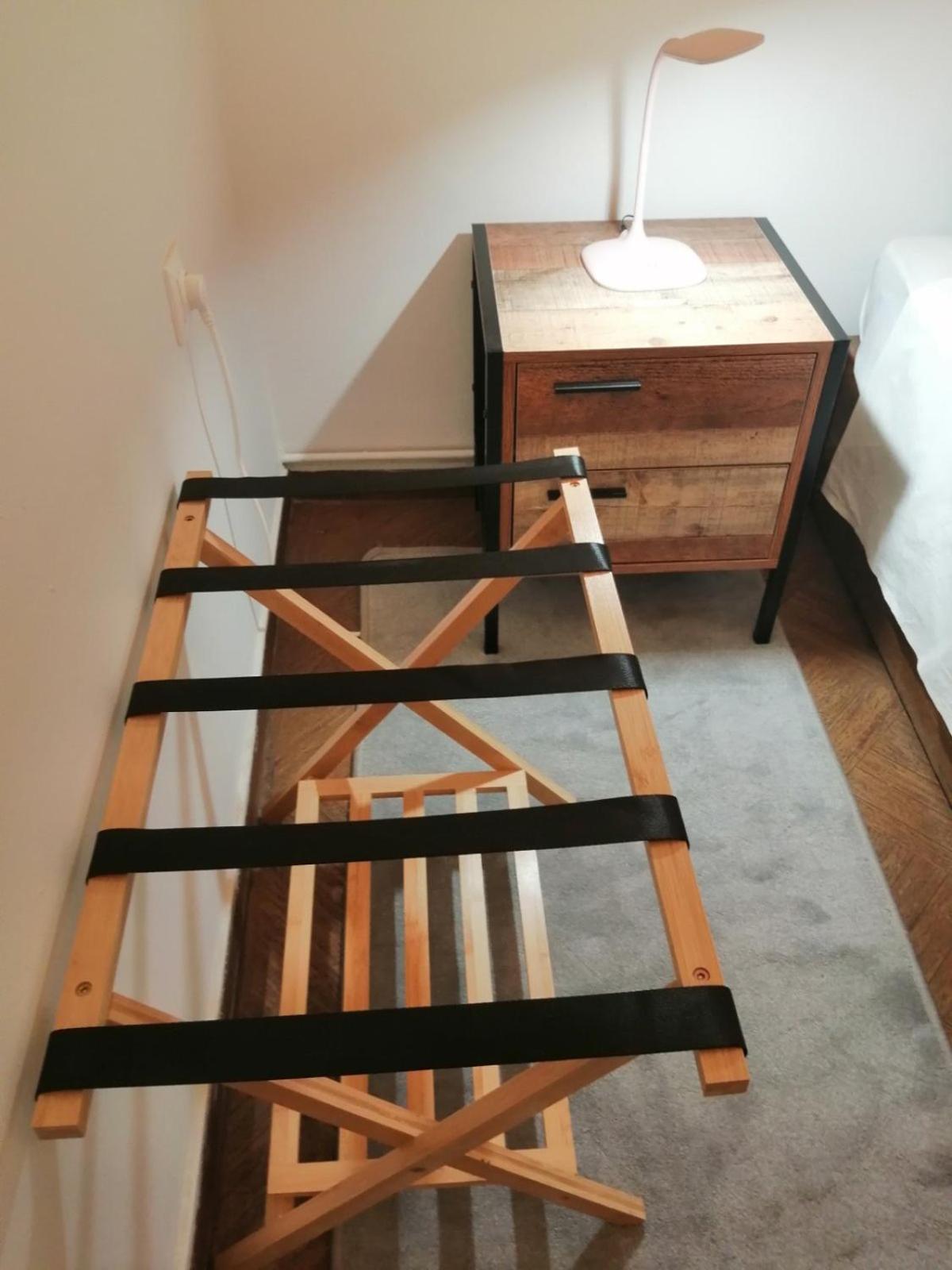 Ανακαινισμένο 8 Λεπτά Από Το Μετρό. Apartman Athén Kültér fotó